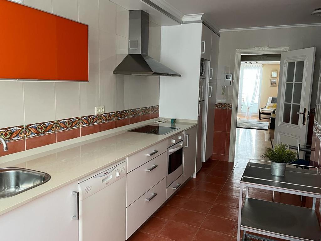 Apartmán Piso En El Centro De Laredo A Pie De Playa Exteriér fotografie